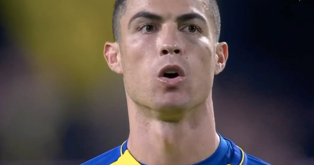 爱游戏-C罗重返赛场，表现优异首场状态出色，日本队观众沸腾！的简单介绍