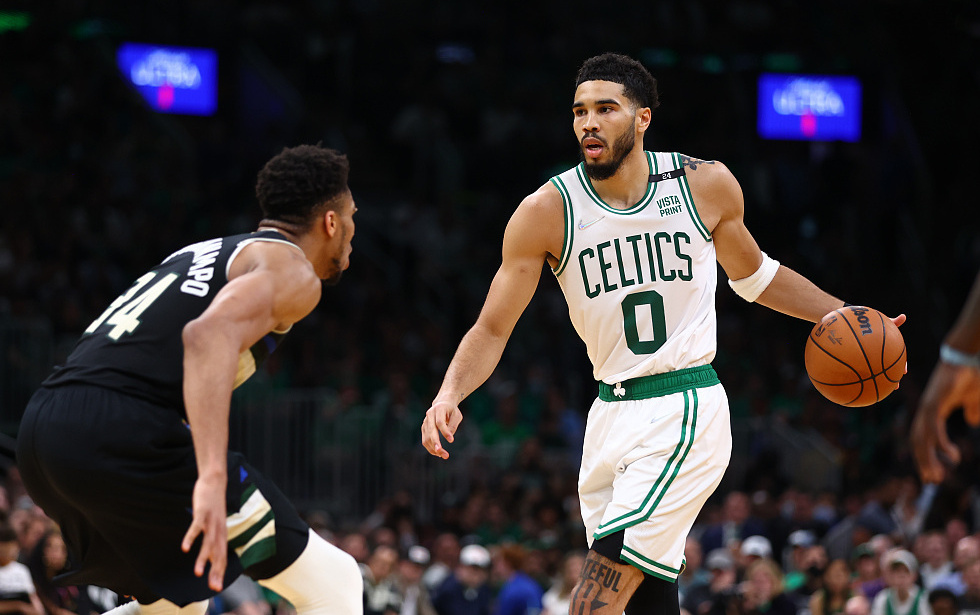 爱游戏-字母哥在DWG比赛中挺进下一轮，挺进下一轮引发热议！的简单介绍